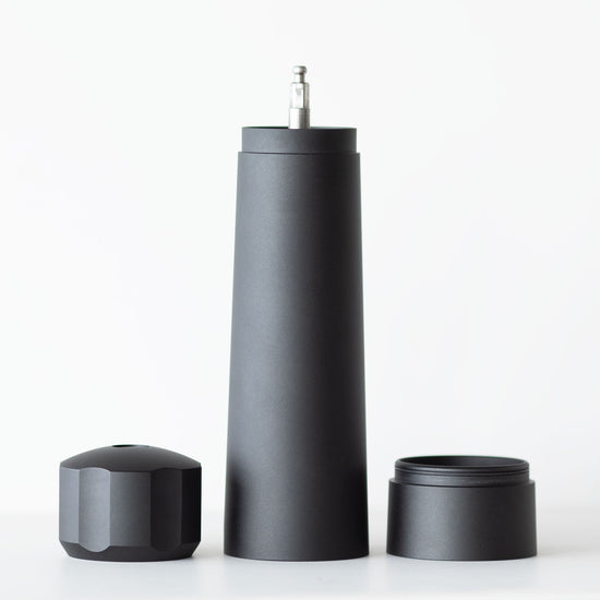 XL MANNKITCHEN Pfefferkanone – Professionelle Hochleistungs-Pfeffermühle