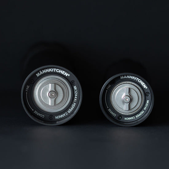 XL MANNKITCHEN Pfefferkanone – Professionelle Hochleistungs-Pfeffermühle